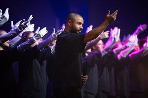 Après une tournée des Zéniths de France, qui a fait salles combles et 