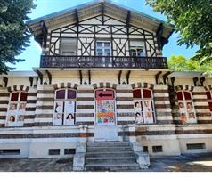 Le Hall de la chanson, unique « centre national du patrimoine de la ch